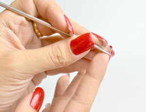 How to Take Off Acrylic Nails with Dental Floss without ...