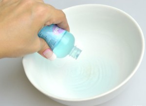 670px-Remove-Acrylic-Nails-Step-3